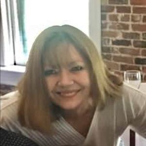 Meet your Posher, Dawne